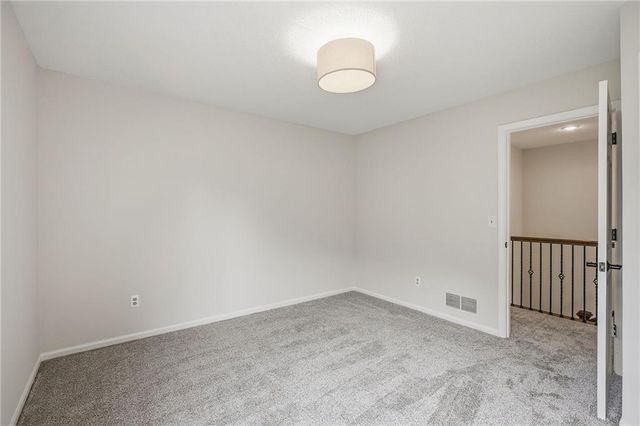 5204 W 157th Street, Overland Park, KS 66224