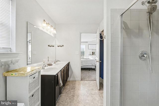 2105 DEVON LN, Pennsburg, PA 18073