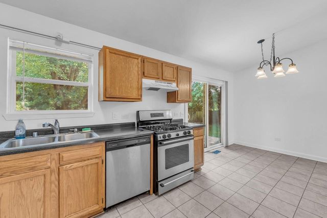 8527 222nd AVENUE, Salem, WI 53168