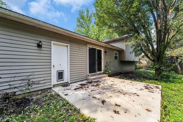 8527 222nd AVENUE, Salem, WI 53168