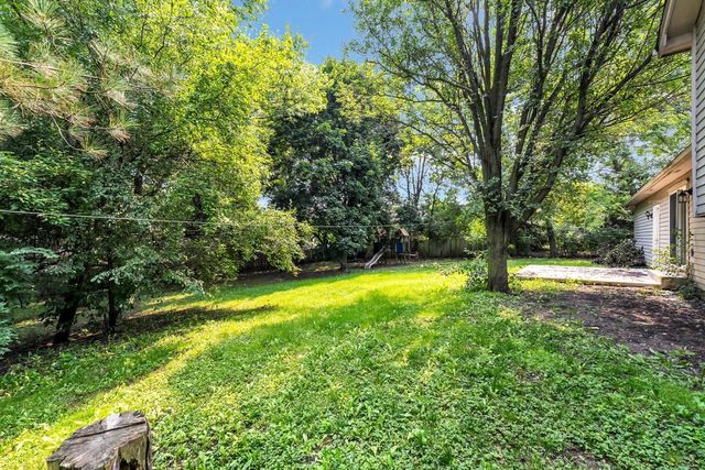 8527 222nd AVENUE, Salem, WI 53168