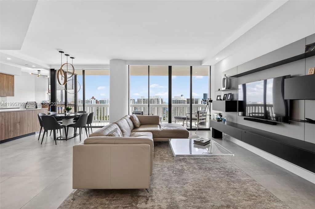 1000 Island Boulevard 3107, Aventura, FL 33160