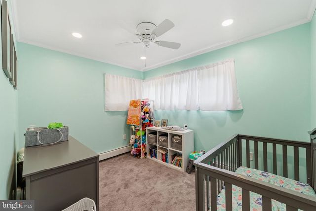 44 QUICKSET RD, Levittown, PA 19057
