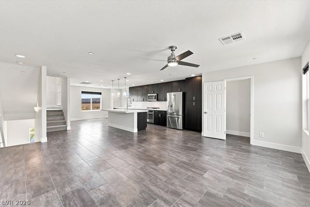 9050 West Tropicana Avenue 1001, Las Vegas, NV 89147