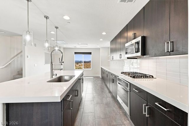 9050 West Tropicana Avenue 1001, Las Vegas, NV 89147