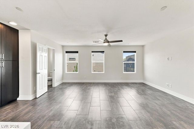 9050 West Tropicana Avenue 1001, Las Vegas, NV 89147