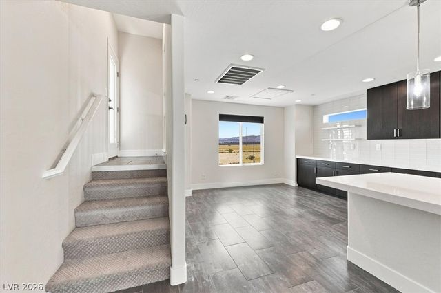9050 West Tropicana Avenue 1001, Las Vegas, NV 89147