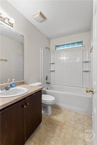 1010 Canton Court, Hinesville, GA 31313
