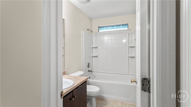 1010 Canton Court, Hinesville, GA 31313