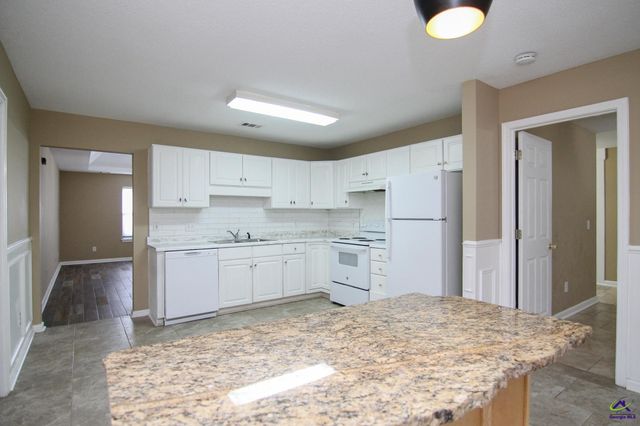 103 Eagle's Ridge, Warner Robins, GA 31093