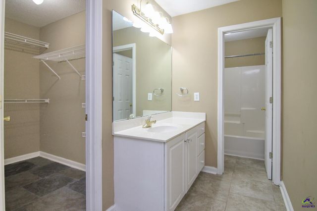 103 Eagle's Ridge, Warner Robins, GA 31093