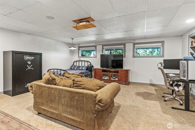 2342 E Lynnwood Drive, Longview, WA 98632