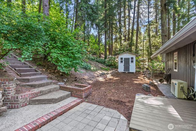 2342 E Lynnwood Drive, Longview, WA 98632