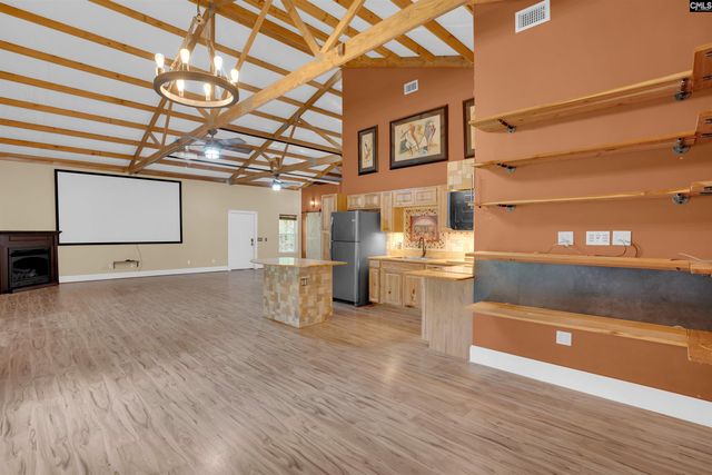 132 Pembroke Lane, Chapin, SC 29036