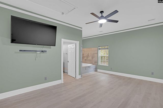 132 Pembroke Lane, Chapin, SC 29036