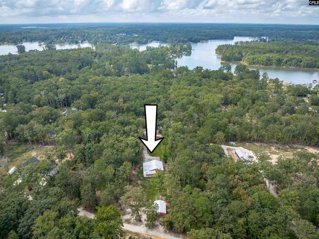 132 Pembroke Lane, Chapin, SC 29036