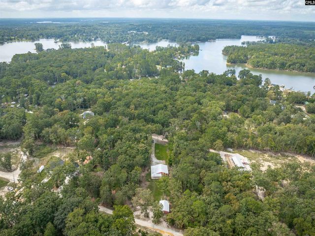 132 Pembroke Lane, Chapin, SC 29036