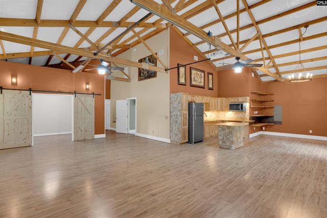 132 Pembroke Lane, Chapin, SC 29036