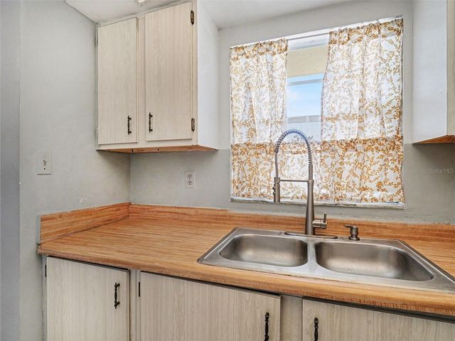 4516 3RD STREET CIRCLE W 333, Bradenton, FL 34207