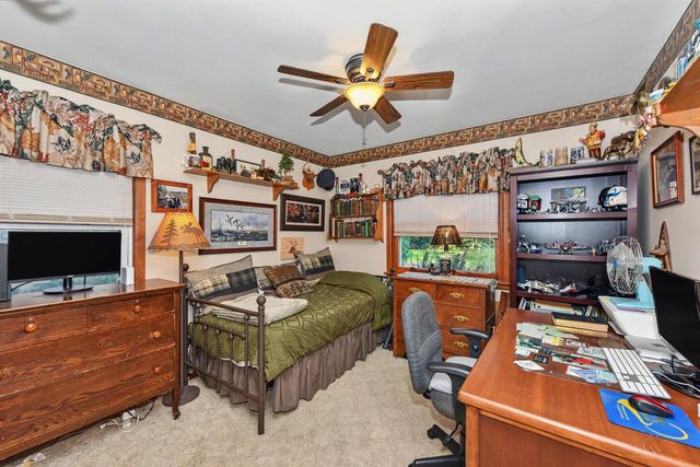 1523 E Tripoli AVENUE, Milwaukee, WI 53207