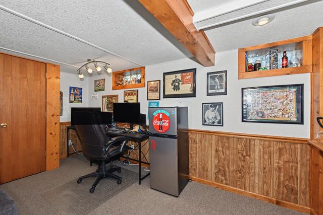 1523 E Tripoli AVENUE, Milwaukee, WI 53207