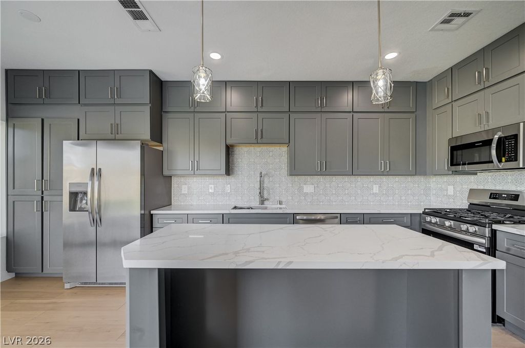 7932 Ben Hogan Drive, Las Vegas, NV 89149 — exterior
