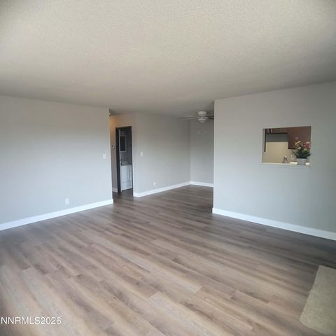 1281 W Newlands Drive, Fernley, NV 89408