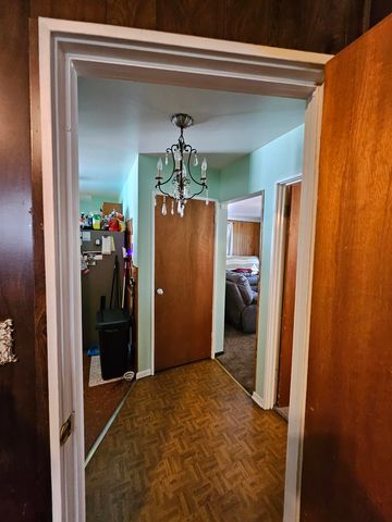 3201 Montana Avenue, Flint, MI 48506