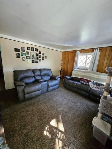 3201 Montana Avenue, Flint, MI 48506