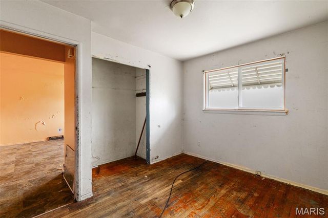 2152 Erick Avenue, St Louis, MO 63121