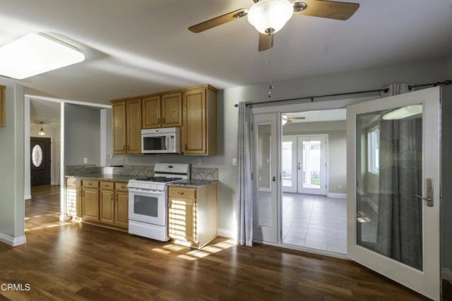 9910 Timeless Rose Court, Bakersfield, CA 93311