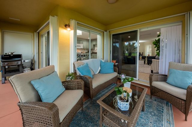 1040 Arezzo Circle, Boynton Beach, FL 33436