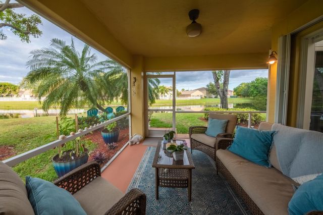 1040 Arezzo Circle, Boynton Beach, FL 33436