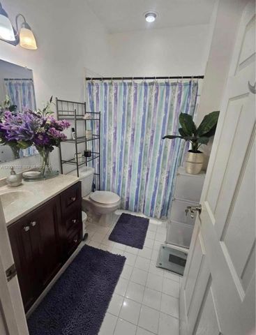 2200 NW 72nd Way 2200, Pembroke Pines, FL 33024
