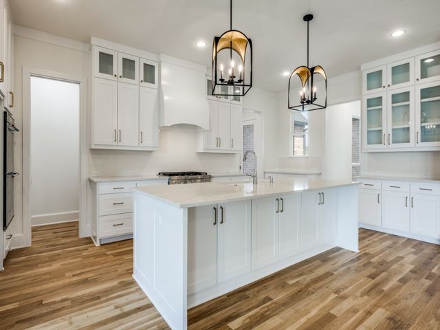 301 FAIRMOUNT, Denton, TX 76210