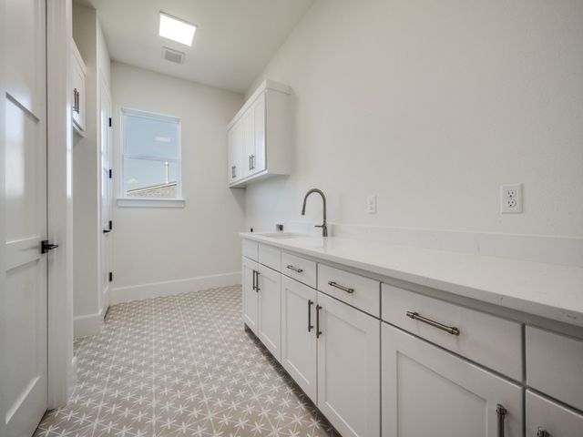 301 FAIRMOUNT, Denton, TX 76210