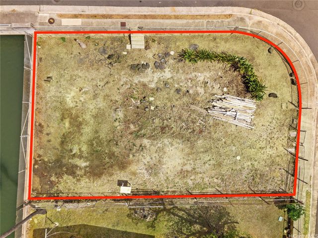 6143 Summer Street, Honolulu, HI 96821