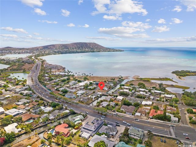 6143 Summer Street, Honolulu, HI 96821