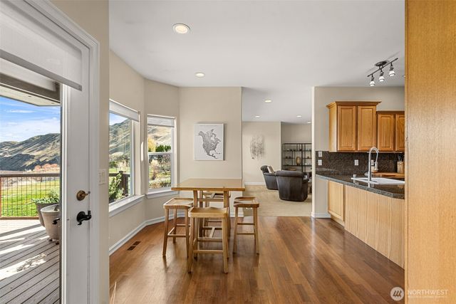 3045 Eastview Lane, Wenatchee, WA 98801