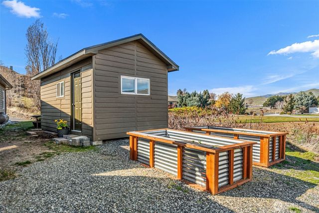 3045 Eastview Lane, Wenatchee, WA 98801