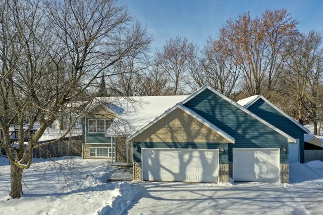13416 Swallow Street NW, Andover, MN 55304