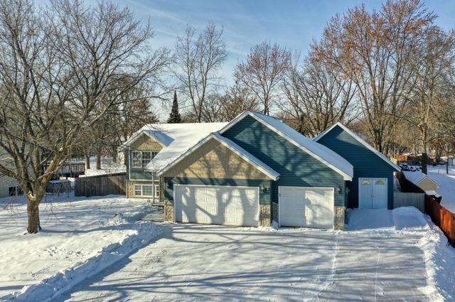 13416 Swallow Street NW, Andover, MN 55304