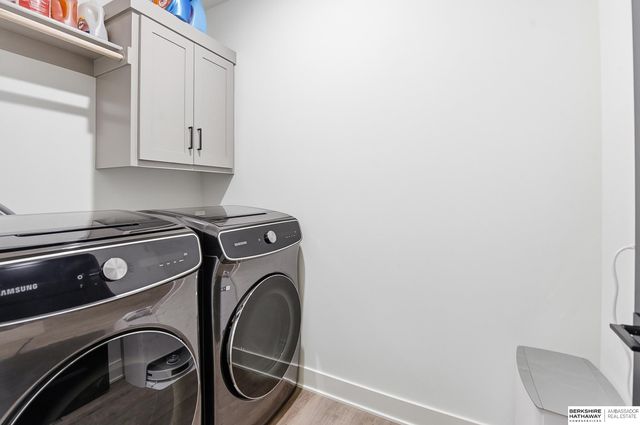 21149 Hartman Avenue, Elkhorn, NE 68022