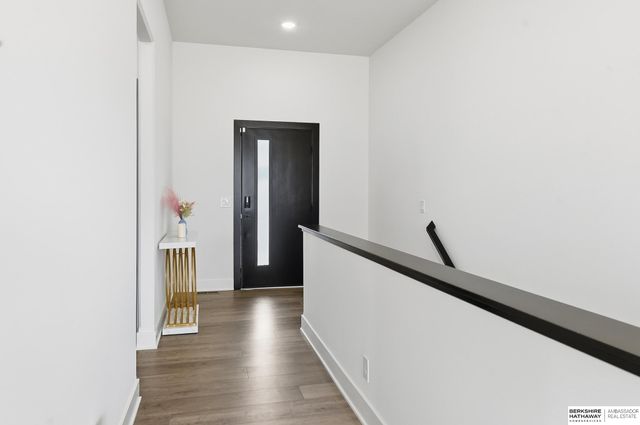 21149 Hartman Avenue, Elkhorn, NE 68022