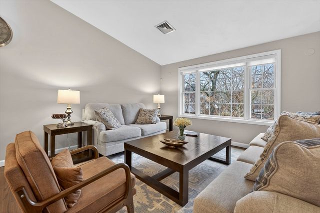 234 Minerva Ave, Cumberland, RI 02864