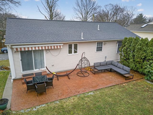 234 Minerva Ave, Cumberland, RI 02864