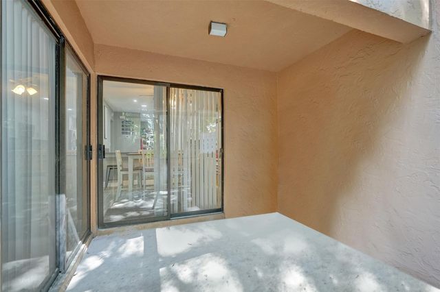 2255 NW 45th Avenue, Coconut Creek, FL 33066