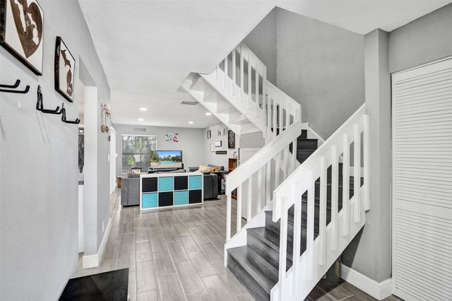 2255 NW 45th Avenue, Coconut Creek, FL 33066