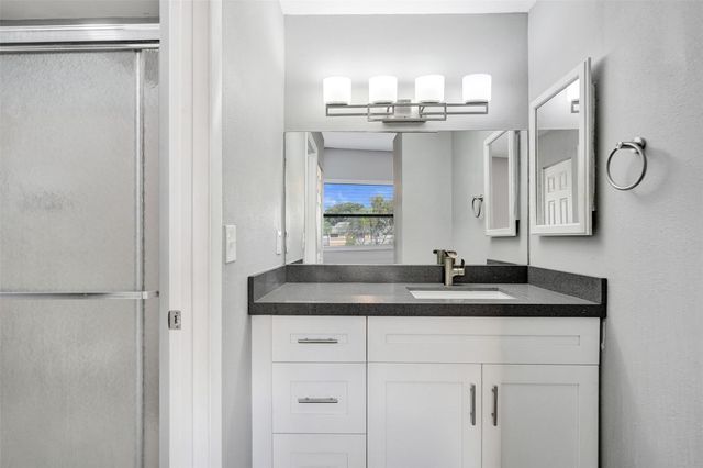 2255 NW 45th Avenue, Coconut Creek, FL 33066