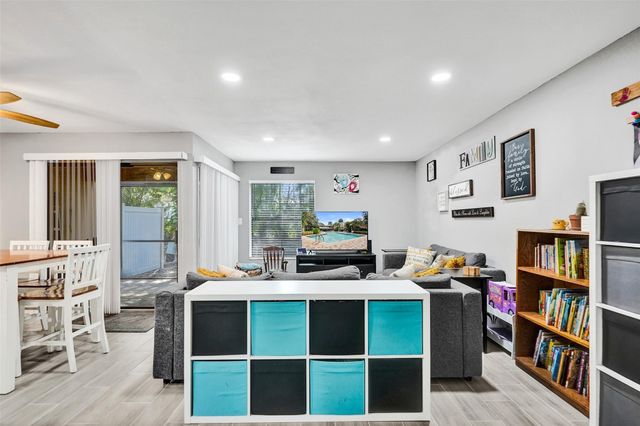 2255 NW 45th Avenue, Coconut Creek, FL 33066